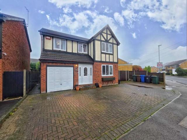 5 Bedroom Detached House