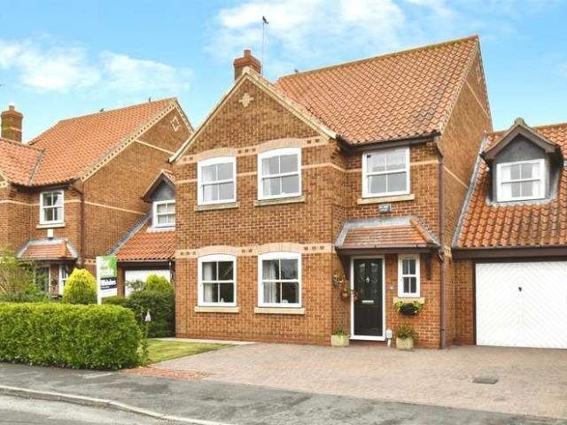 5 Bedroom Detached House