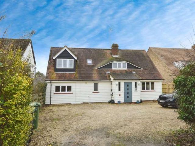 5 Bedroom Detached House