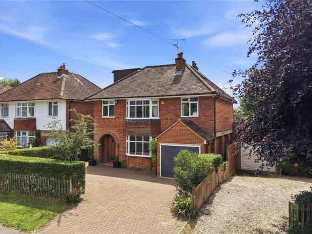 5 Bedroom Detached House
