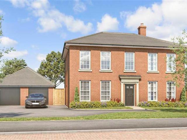 5 Bedroom Detached House