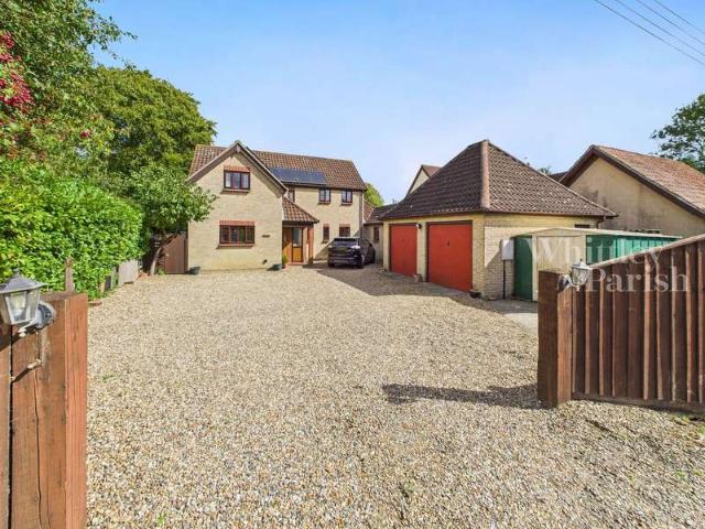 5 Bedroom Detached House