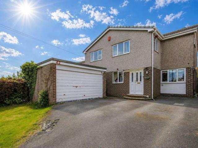 5 Bedroom Detached House