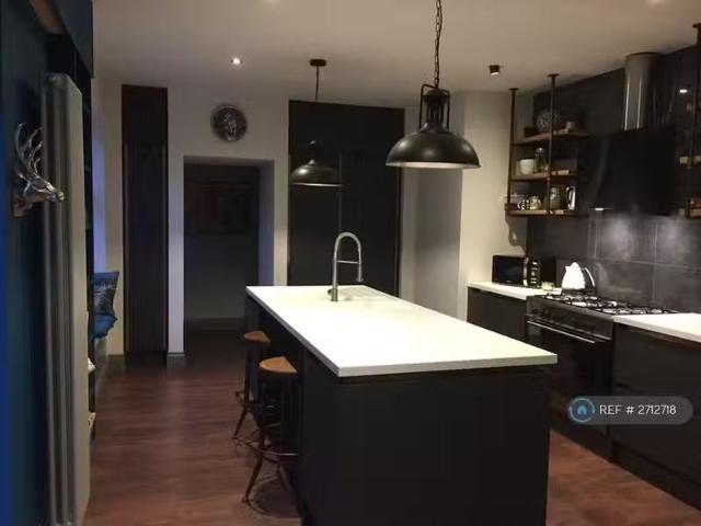5 bedroom detached house for rent in Baillieswells Drive, Aber.