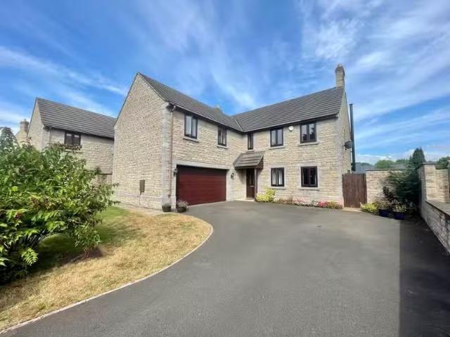 5 bedroom detached house for rent in Baltonsborough, Glastonbu.