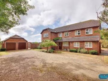 Semington Trowbridge - Garden, Parking