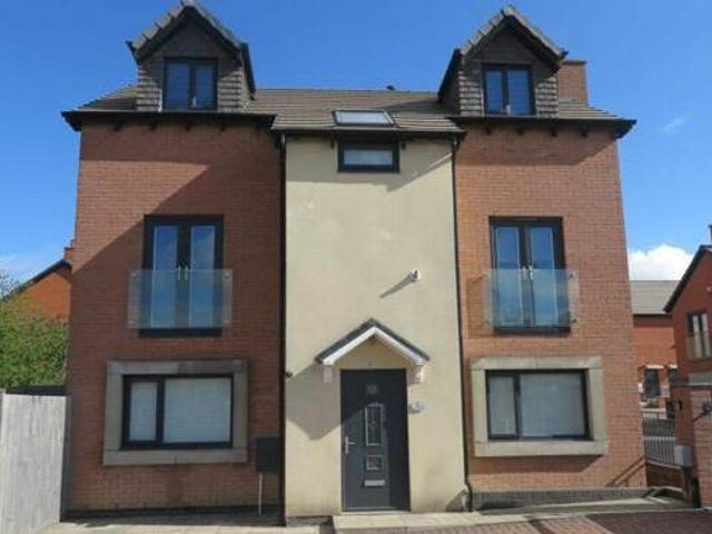 5 Bedroom Detached House For Rent In Markfield