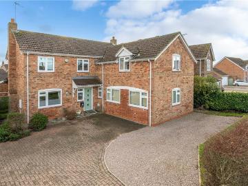 5 bedroom detached house for sale