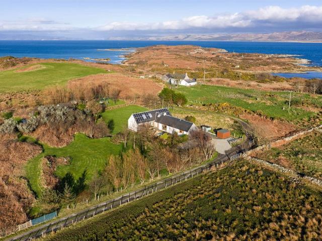 5 bedroom detached bungalow for sale