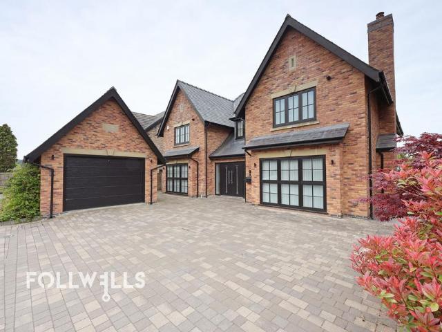 5 bedroom detached house for sale