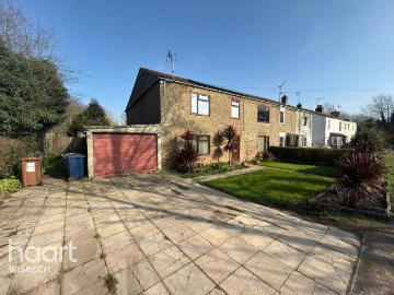 5 bedroom semi detached house for sale
