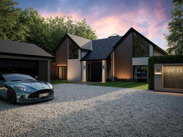5 bedroom detached house for sale