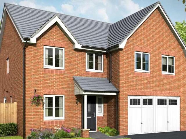 5 bedroom detached house for sale