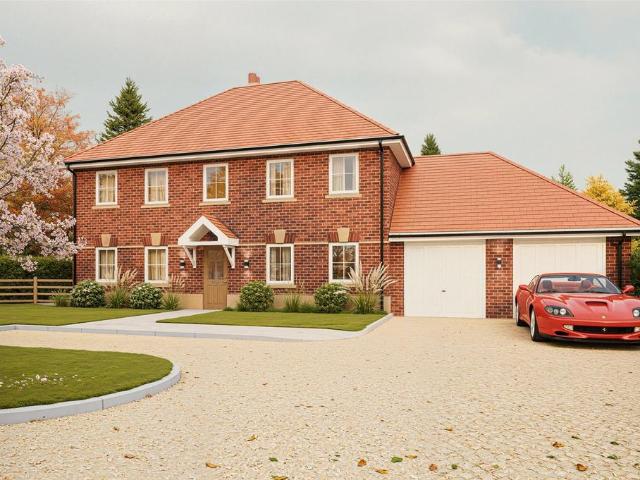 5 bedroom detached house for sale