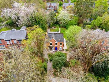 Levenshulme Manchester, M19 - Garden, Fireplace