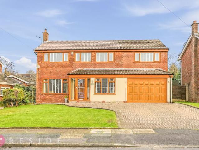 5 bedroom detached house for sale