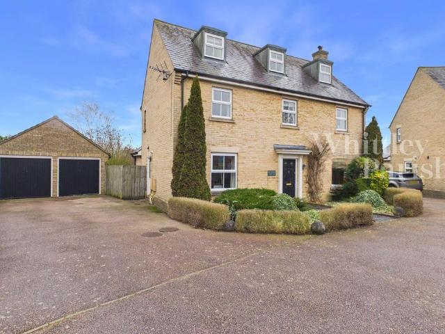 5 bedroom detached house for sale