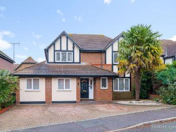 5 bedroom detached house for sale