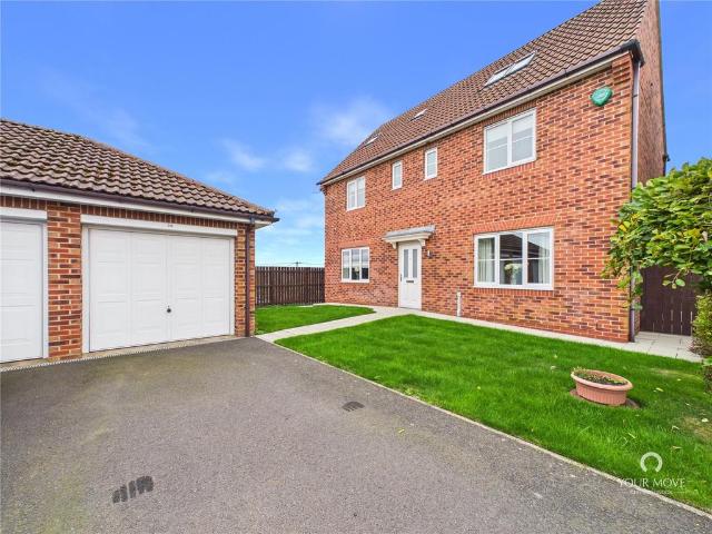 5 bedroom detached house for sale