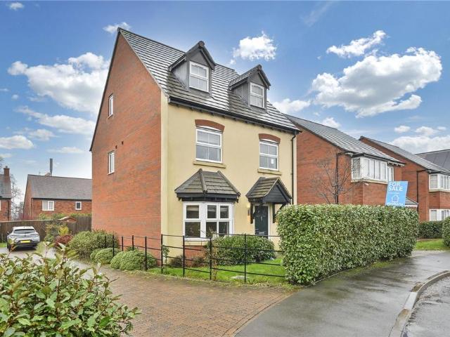 5 bedroom detached house for sale