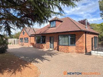 5 bedroom detached bungalow for sale