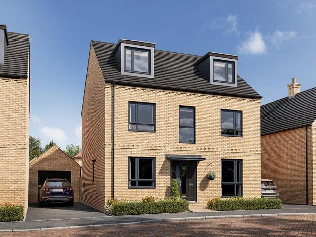 5 bedroom detached house for sale