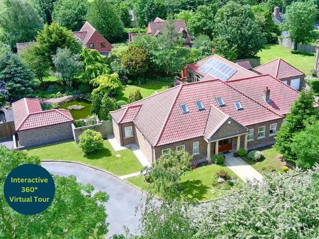 5 bedroom detached house for sale