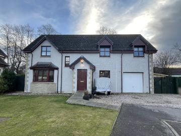 Forres, Moray county, Shetland - Garden