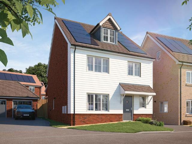 5 bedroom detached house for sale