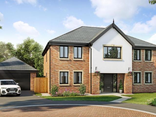 5 bedroom detached house for sale