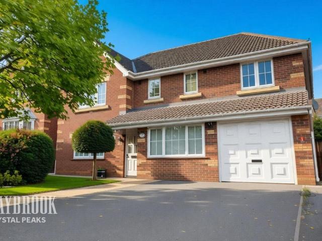 5 bedroom detached house for sale