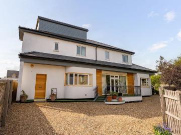 East Cambridgeshire, East of England - Garden