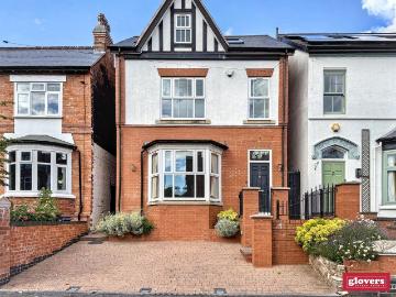 5 bedroom detached house for sale