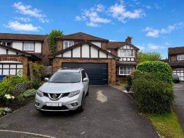 5 bedroom detached house for sale