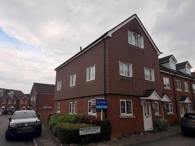 5 bedroom semi detached house for sale