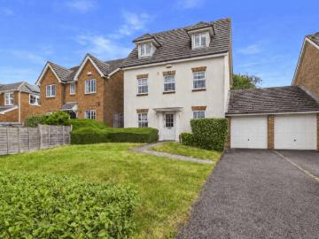 5 bedroom detached house for sale