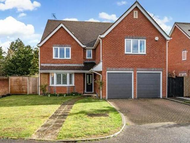 5 Bedroom Detached House For Sale In Cobham, Surrey