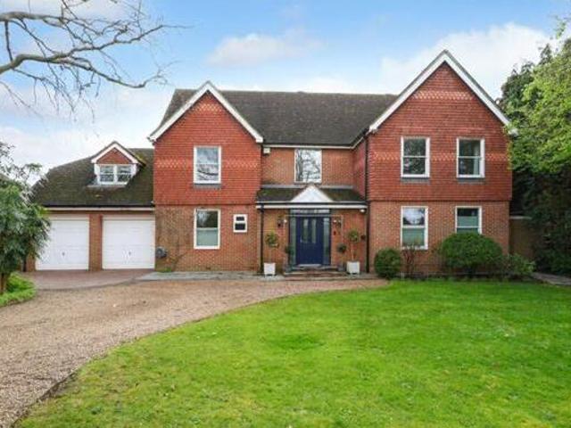 5 Bedroom Detached House For Sale In Cobham, Surrey