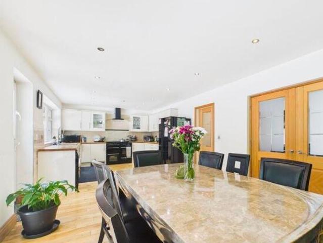 5 bedroom detached house for sale in Copgrove Road, Gipton, Leeds, LS8
