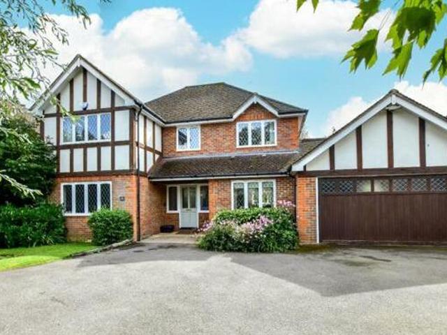 5 Bedroom Detached House For Sale In Chesham