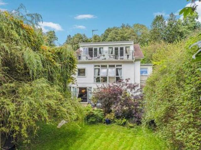 5 Bedroom Detached House For Sale In Chesham