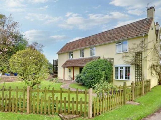 5 Bedroom Detached House For Sale In Blakeney
