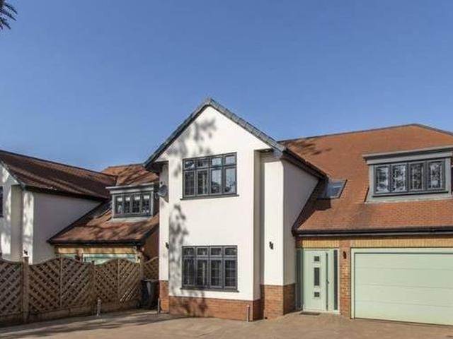 5 bedroom detached house for sale in Bristol Road Frenchay Bristol BS16