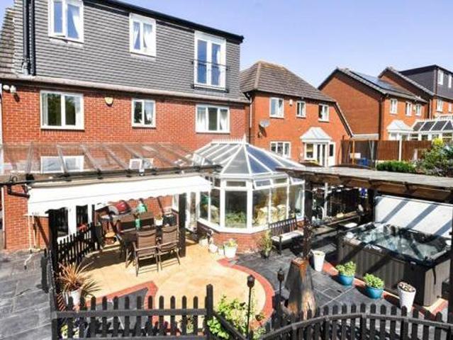 5 Bedroom Detached House For Sale In Burntwood