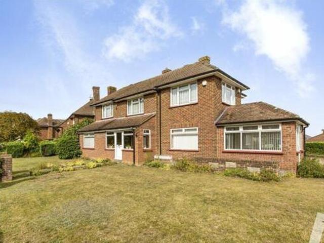 5 Bedroom Detached House For Sale In Gravesend, Kent