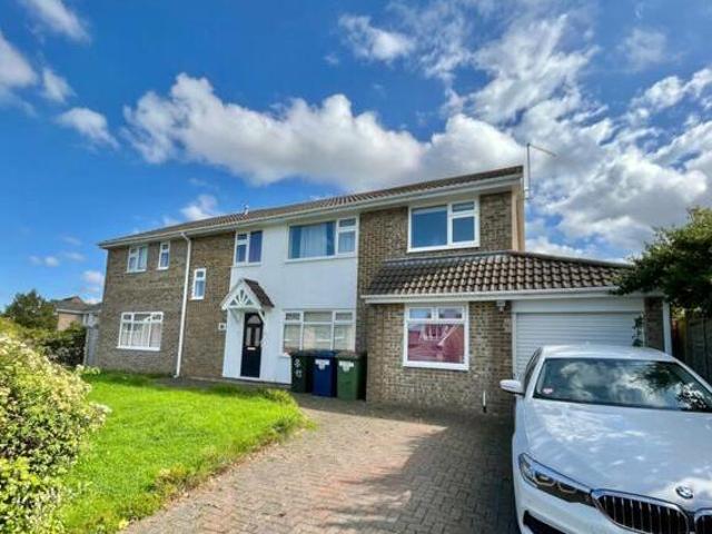 5 Bedroom Detached House For Sale In Guisborough, North Yorkshire