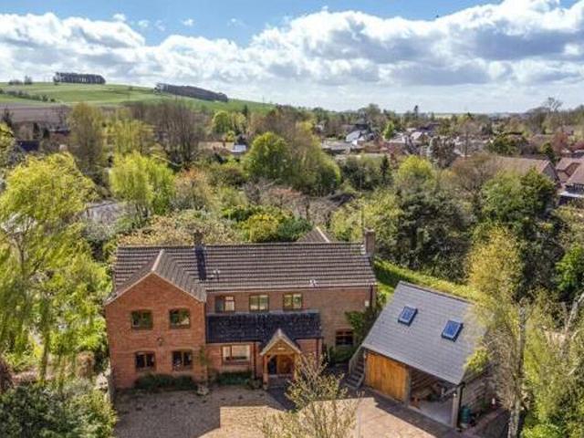 5 Bedroom Detached House For Sale In Devizes, Wiltshire