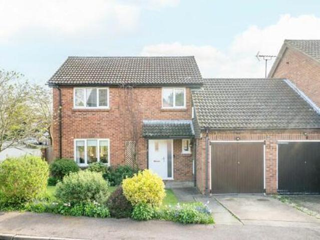 5 Bedroom Detached House For Sale In Harpenden, Hertfordshire