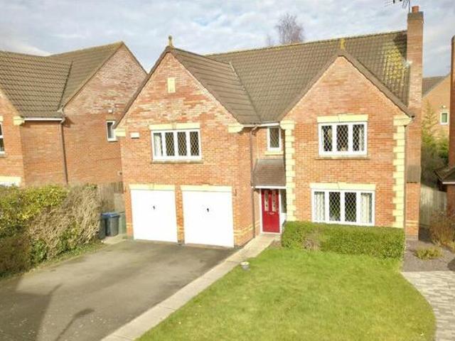 5 Bedroom Detached House For Sale In Hinckley, Leicestershire