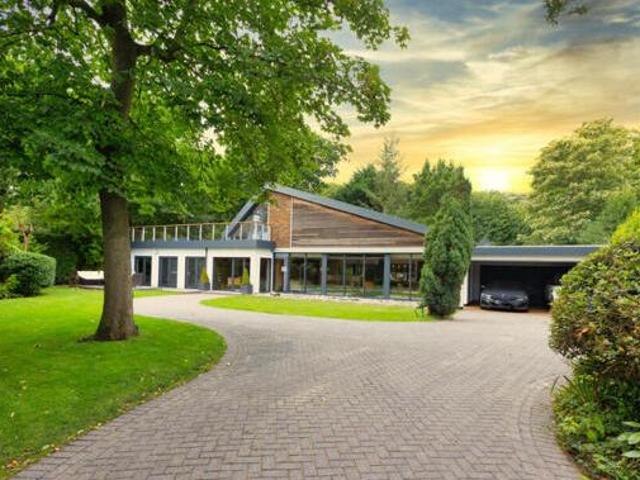 5 Bedroom Detached House For Sale In Lytham St. Annes